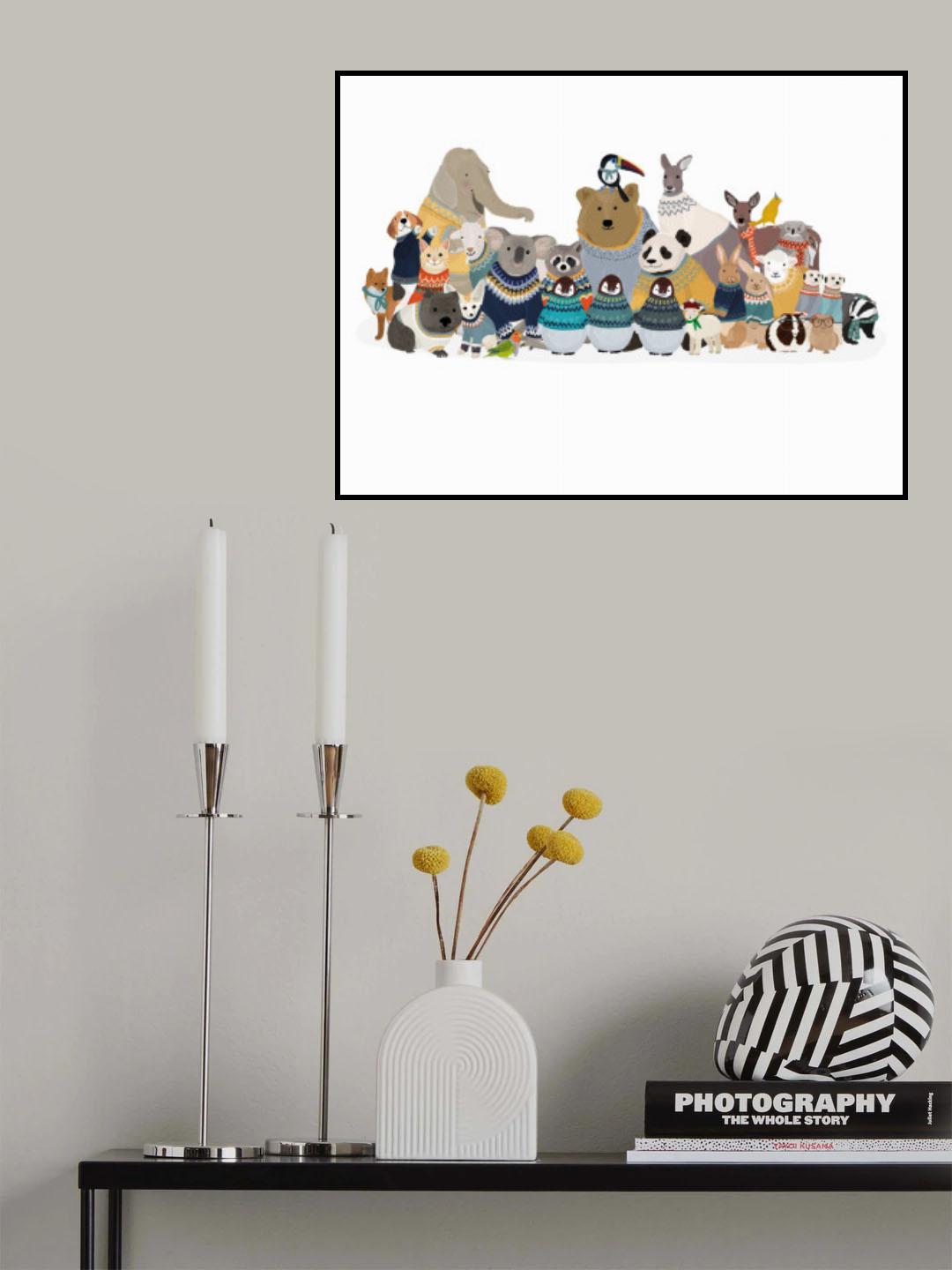 Big Group of Friends In Jumpers Poster och Canvastavla